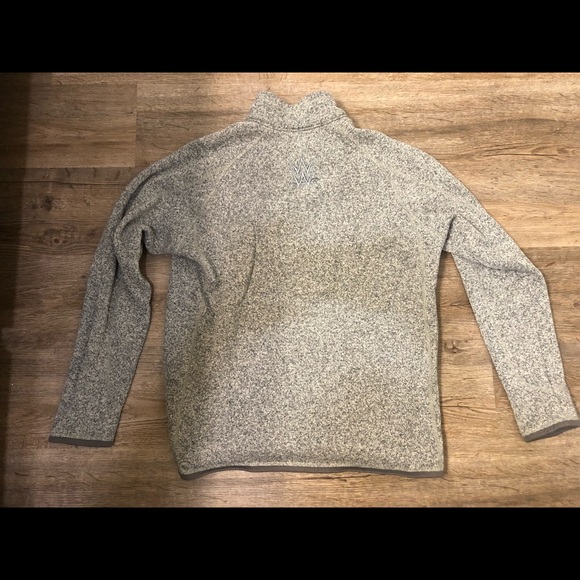 Patagonia Men's Better Sweater 1/4 Zip Pullover with WWE LOGO - Picture 5 of 7